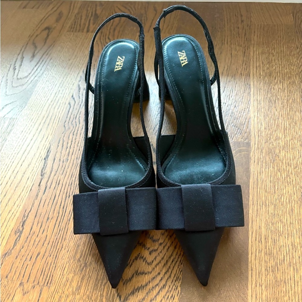 Zara Women's Black Slingback Heels with Bow, Size 40.